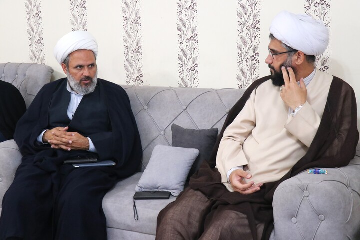 تصاویر / تجلیل مدیر حوزه علمیه گلستان از مبلغان طرح‌های امین و هجرت در گرگان