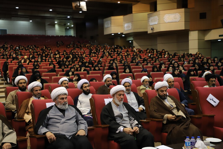 تصاویر / همایش مبلغان و مبلغات استان آذربایجان شرقی