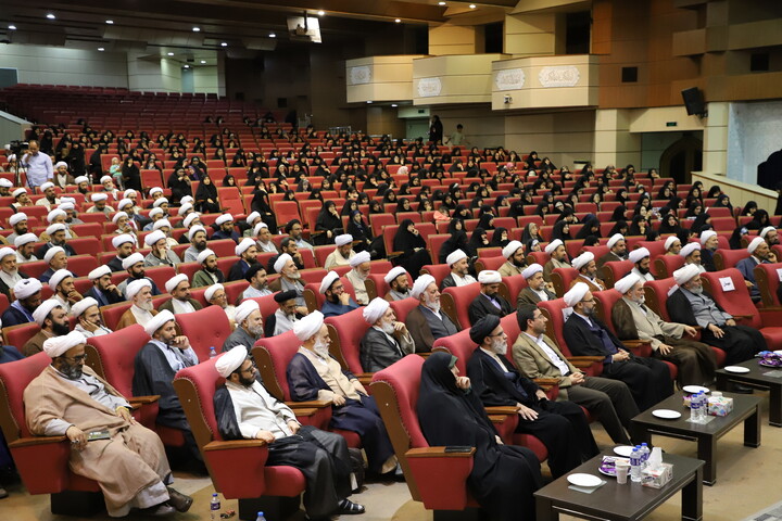 تصاویر / همایش مبلغان و مبلغات استان آذربایجان شرقی