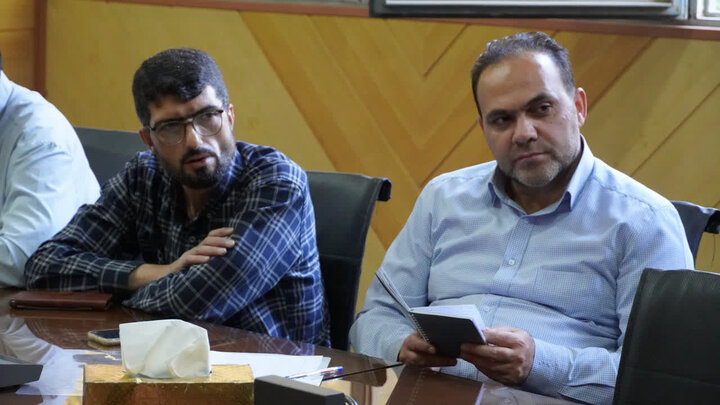تصاویر/ نشست صمیمی مدیرکل تبلیغات اسلامی همدان با مدیران و کارکنان ادارات