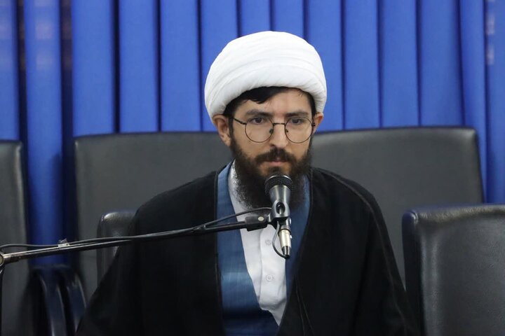 تصاویر/ نشست بررسی مسائل و مشکلات شهرستان ساری با حضور نماینده ولی فقیه و مسئولان شهرستانی
