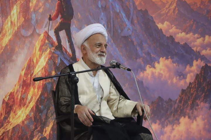 تصاویر/نخستین رویداد ملی «رهبر نوجوان» در اراک