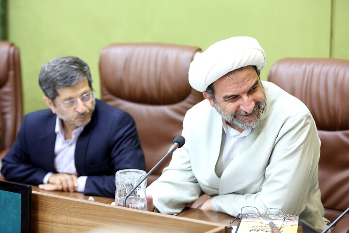 تصاویر/ معرفی و نقد کتاب ایران، اخوان و خیزش های عربی ناگفته ها و گشفتانه ها