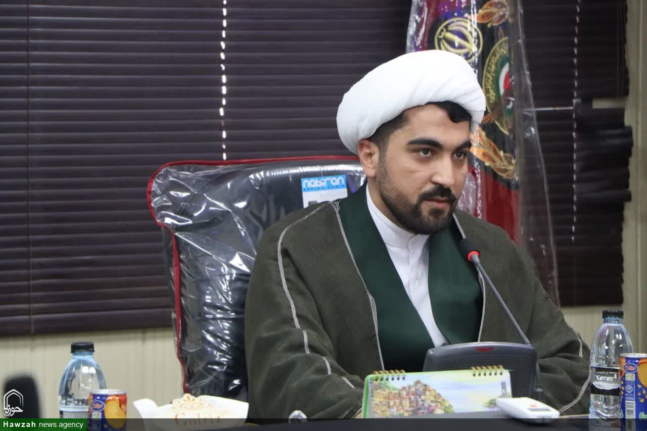 حفظ قرآن، آغاز راه و عمل به آموزه‌های وحی، مقصد نهایی است