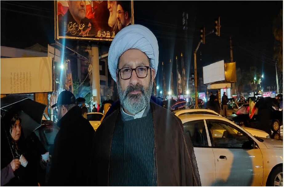 هوشیاری و همیاری رمز پیروزی در جنگ فرهنگی است