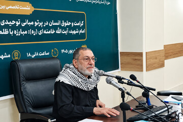 باید با اعتماد به‌نفس در برابر نظام سلطه ایستادگی کنیم/ مسئله غزه آزمونی برای موضع انسان در برابر ظلم است
