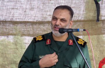 نسل جوان باید روایت دفاع مقدس را ادامه دهد