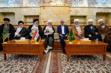 در دیدار با هیئتی حوزوی از قم، تولیت آستان علوی برنامه‌های هزارۀ حوزه علمیه نجف اشرف را تشریح کرد