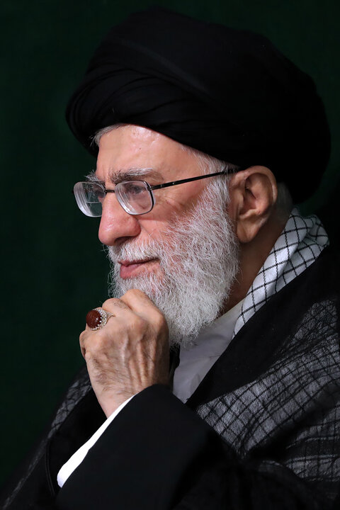 شهید آیت‌الله العظمی حسینی‌ خامنه‌ای
