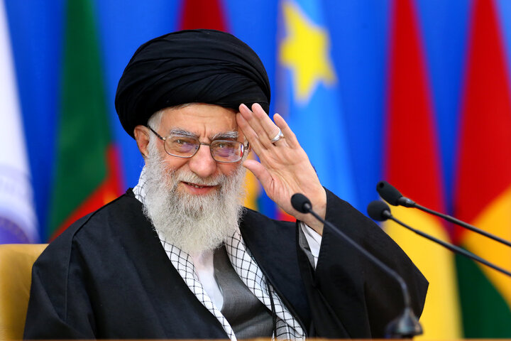شهید آیت‌الله العظمی حسینی‌ خامنه‌ای