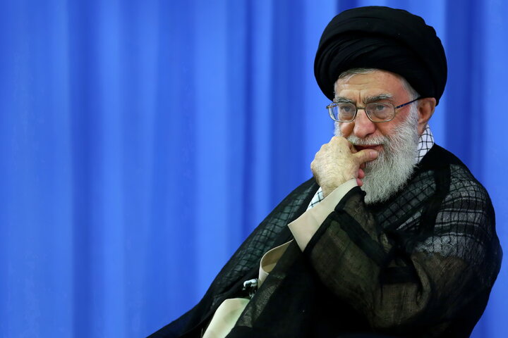 شهید آیت‌الله العظمی حسینی‌ خامنه‌ای