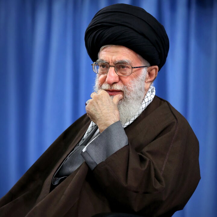 شهید آیت‌الله العظمی حسینی‌ خامنه‌ای