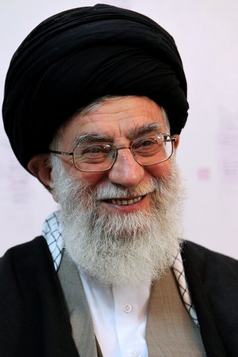 شهید آیت‌الله العظمی حسینی‌ خامنه‌ای