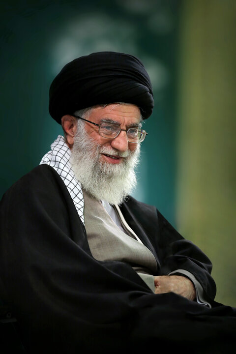 شهید آیت‌الله العظمی حسینی‌ خامنه‌ای