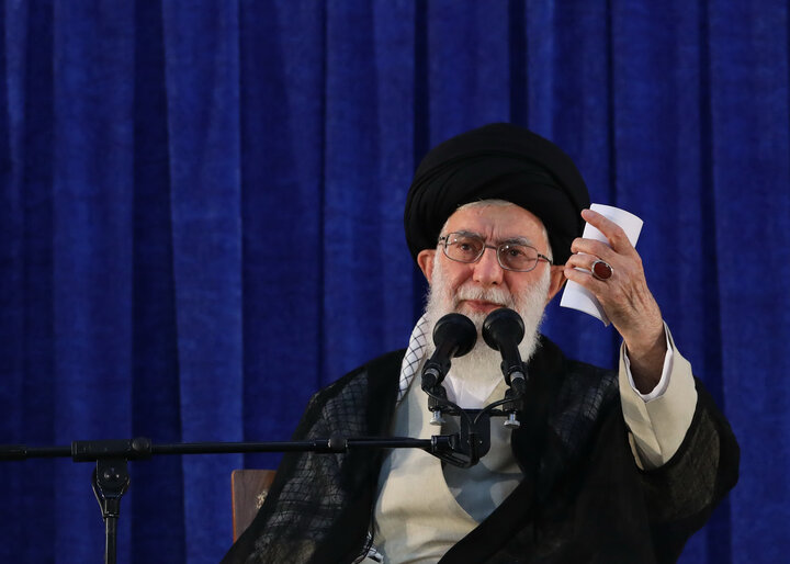 شهید آیت‌الله العظمی حسینی‌ خامنه‌ای