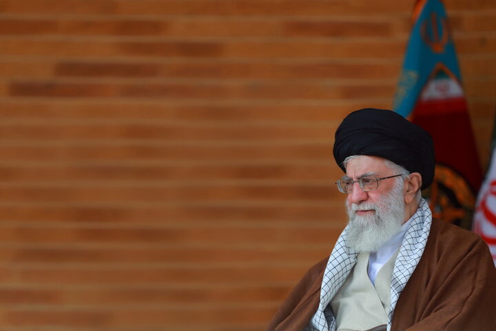 شهید آیت‌الله العظمی حسینی‌ خامنه‌ای