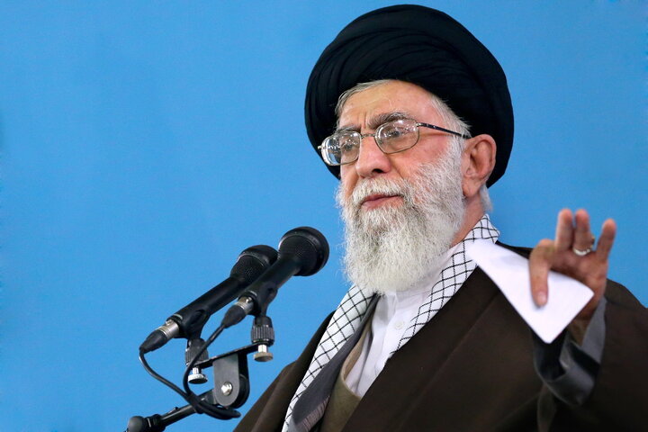 شهید آیت‌الله العظمی حسینی‌ خامنه‌ای
