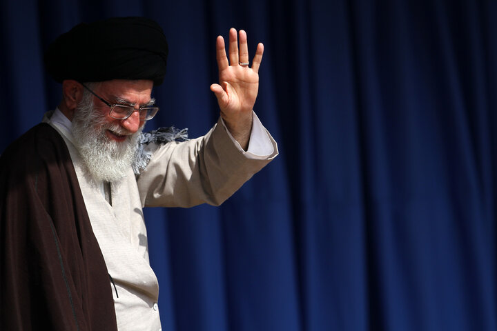 شهید آیت‌الله العظمی حسینی‌ خامنه‌ای