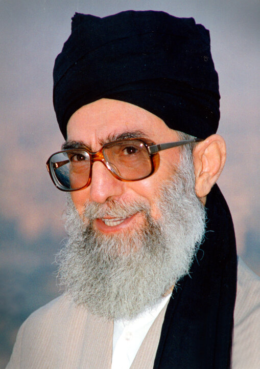 شهید آیت‌الله العظمی حسینی‌ خامنه‌ای