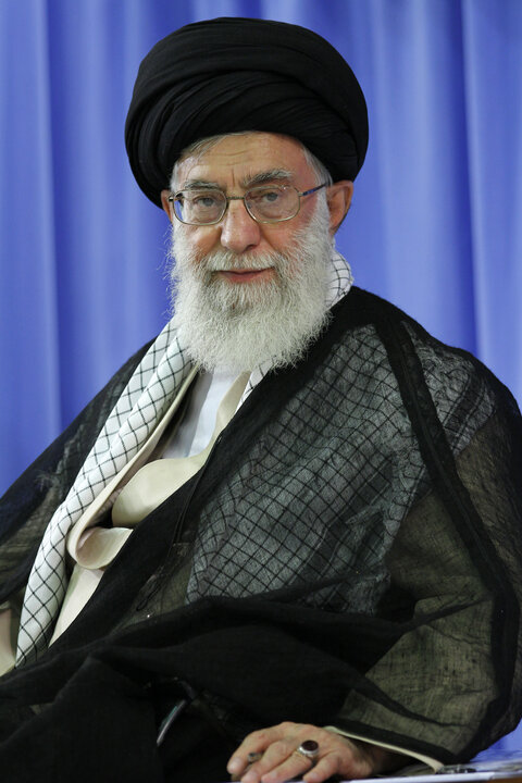 شهید آیت‌الله العظمی حسینی‌ خامنه‌ای