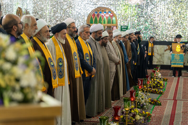 آیین خطبه‌خوانی میلاد حضرت عبدالعظیم(ع) با حضور خادمان حرم بانوی کرامت