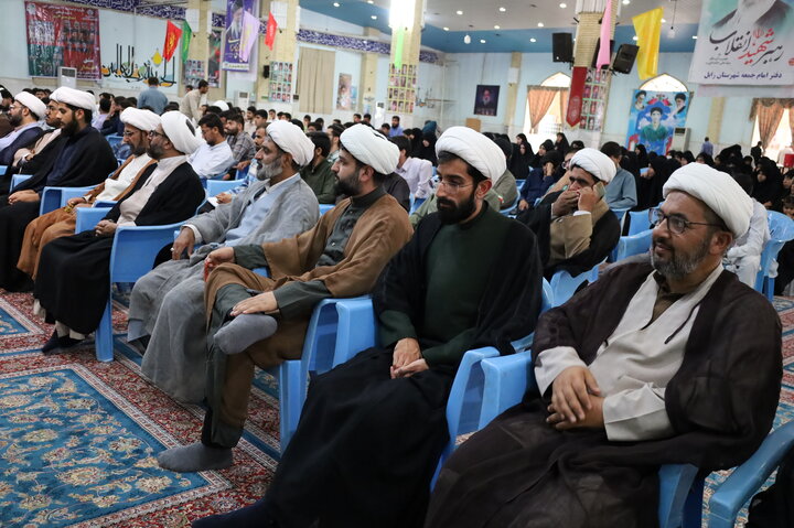 تصاویر/ آیین آغاز سال تحصیلی مدارس علمیه شهرستان زابل