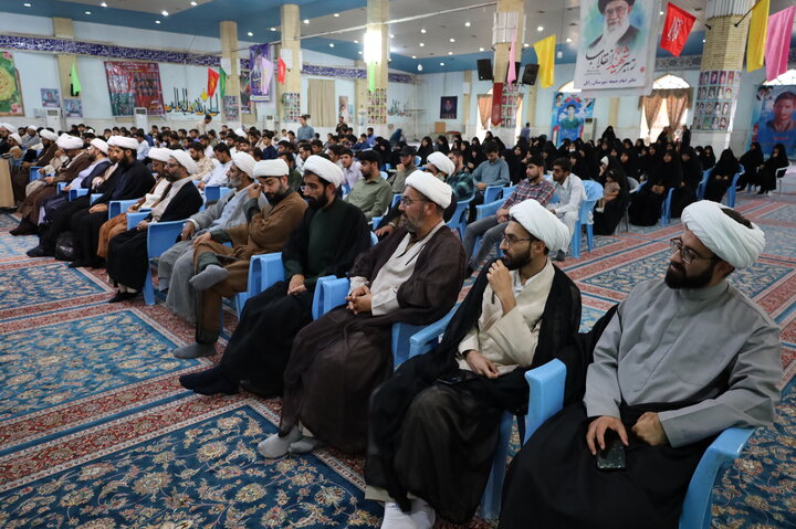 تصاویر/ آیین آغاز سال تحصیلی مدارس علمیه شهرستان زابل