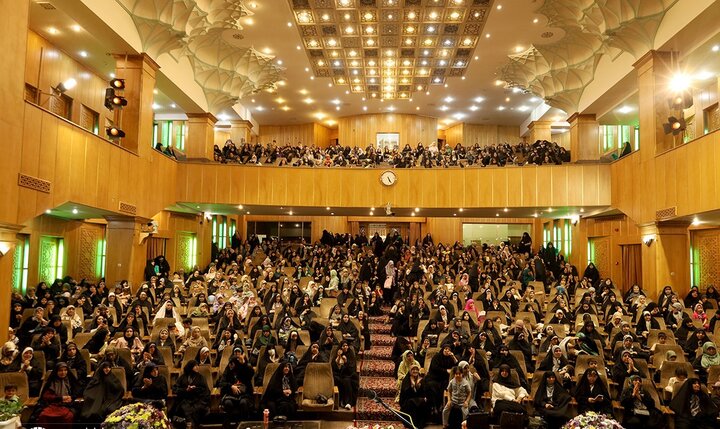 تصاویر/ برگزاری جشن هیئت بانوان به مناسبت ولادت حضرت عبدالعظیم(ع)