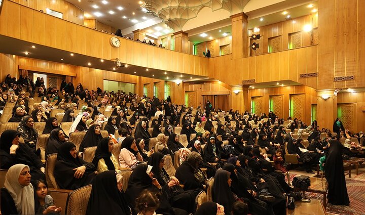 تصاویر/ برگزاری جشن هیئت بانوان به مناسبت ولادت حضرت عبدالعظیم(ع)