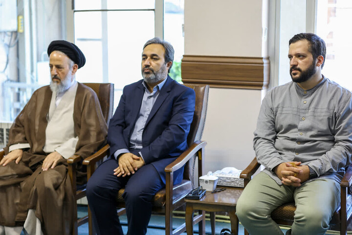 تصاویر | دیدار رئیس فرهنگستان زبان و ادب فارسی با نماینده ولی فقیه در استان آذربایجان شرقی