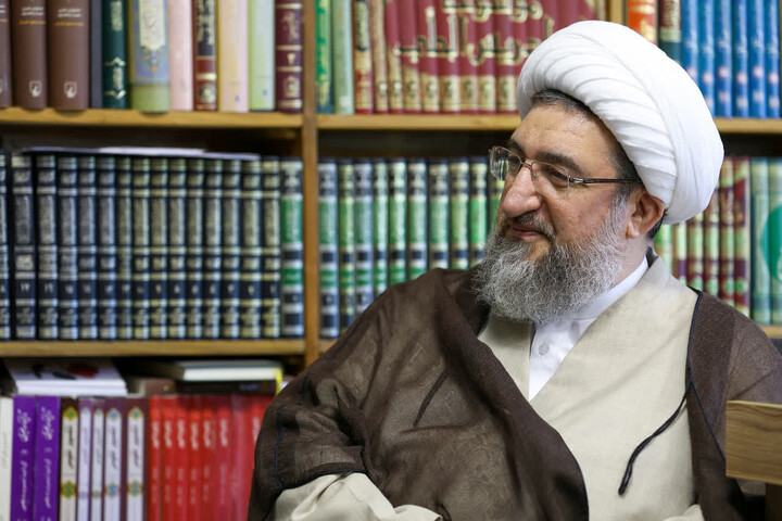 تصاویر | دیدار رئیس فرهنگستان زبان و ادب فارسی با نماینده ولی فقیه در استان آذربایجان شرقی