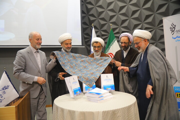 تصاویر/ همایش ملی «آینده‌پژوهی و علوم انسانی؛ گامی به سوی توسعه و تعالی ایران»