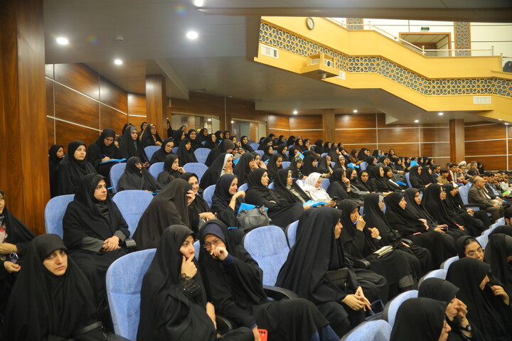 تصاویر/ همایش ملی «آینده‌پژوهی و علوم انسانی؛ گامی به سوی توسعه و تعالی ایران»