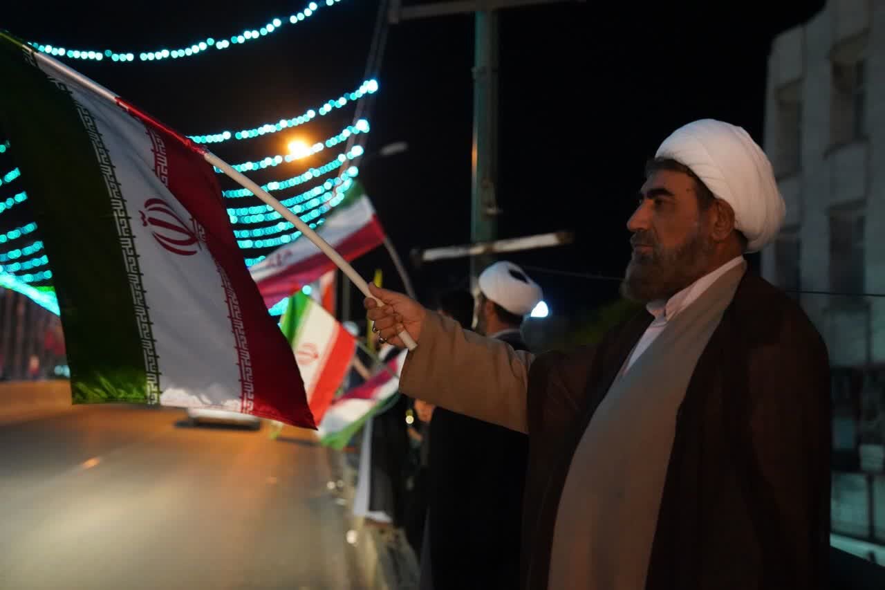 نصرت الهی با ملتی همراه شود، آن ملت پیروز است&nbsp;/ ملت ایران از مطالبات اصول اساسی خود عقب نشینی نخواهد کرد