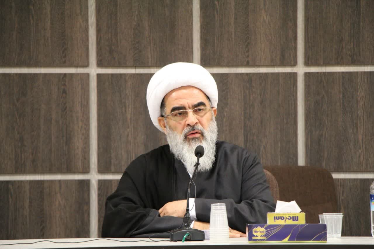 آیتالله فاضل لنکرانی: هویت حوزه به مباحثه است؛ عمق علمی دروس باید احیا شود