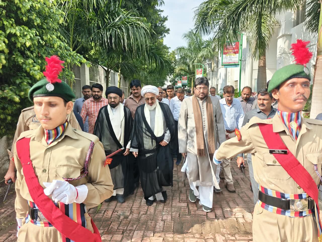 अहले-बैत की शिक्षाएं केवल बयान करने के लिए नहीं, बल्कि हमारे चरित्र में दिखाई देनी चाहिए: डॉ. हकीम इलाही