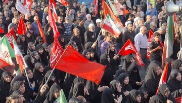 دویست شب از حضوری که در تاریکی گم نشد و  امیدی که زمان، از شعله‌اش نکاست+تصاویر وفیلم