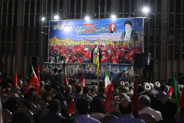 تصاویر / ۲۰۰ شب خونخواهی امام شهید در همدان