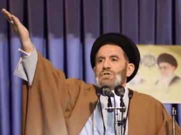ملت ایران تا هر زمان که رهبر انقلاب مصلحت بدانند، در صحنه می‌ماند