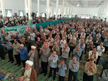 تصاویر/ اقامه نماز عبادی سیاسی جمعه در ساوه