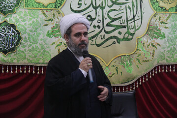 حوزه علمیه دشتی باید از جایگاه تاریخی خود فراتر رود
