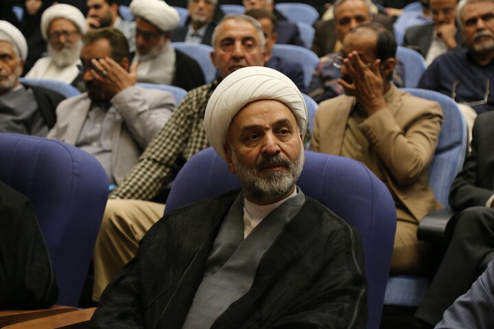 همایش ملی آینده پژوهی و علوم انسانی