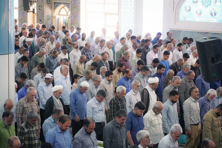 تصاویر/ اقامه نمازجمعه شهر کرمان