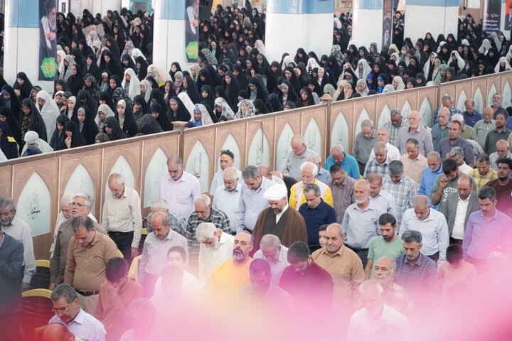 تصاویر/ اقامه نمازجمعه شهر کرمان