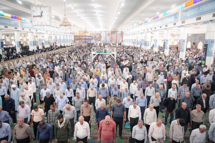 تصاویر/ اقامه نمازجمعه شهر کرمان