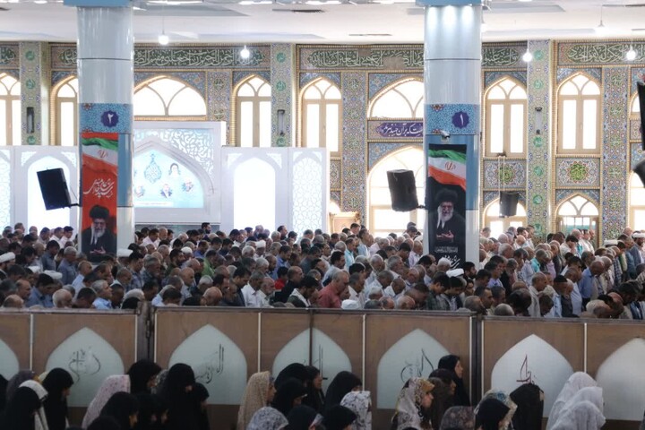 تصاویر/ اقامه نمازجمعه شهر کرمان