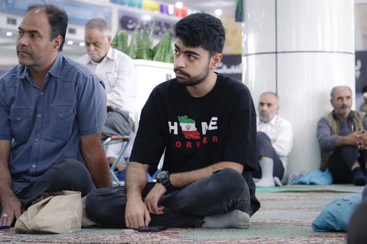 تصاویر/ اقامه نمازجمعه شهر کرمان