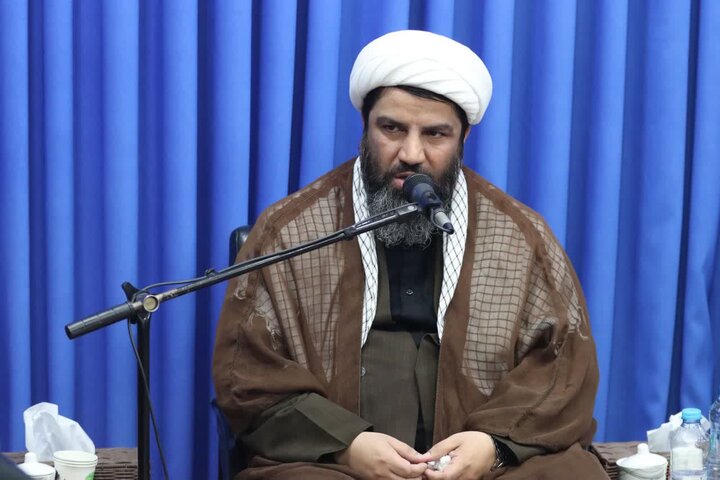 دیدار امام جماعت و اعضای هیات امنا مسجد امام حسین(ع) کوی پاسدار ساری «مسجد نمونه استان مازندران در سال ۱۴۰۵» با نماینده ولی فقیه مازندران