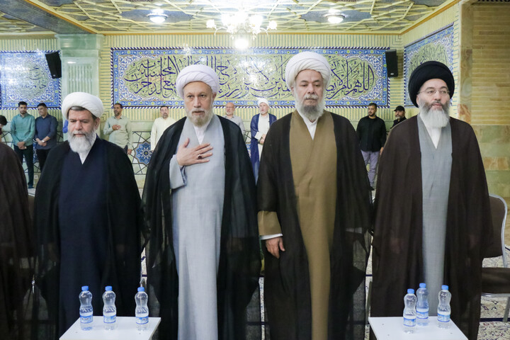 تصاویر/ مراسم بزرگداشت شهدای طلبه و روحانی استان فارس در جنگ رمضان