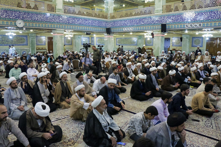 تصاویر/ مراسم بزرگداشت شهدای طلبه و روحانی استان فارس در جنگ رمضان